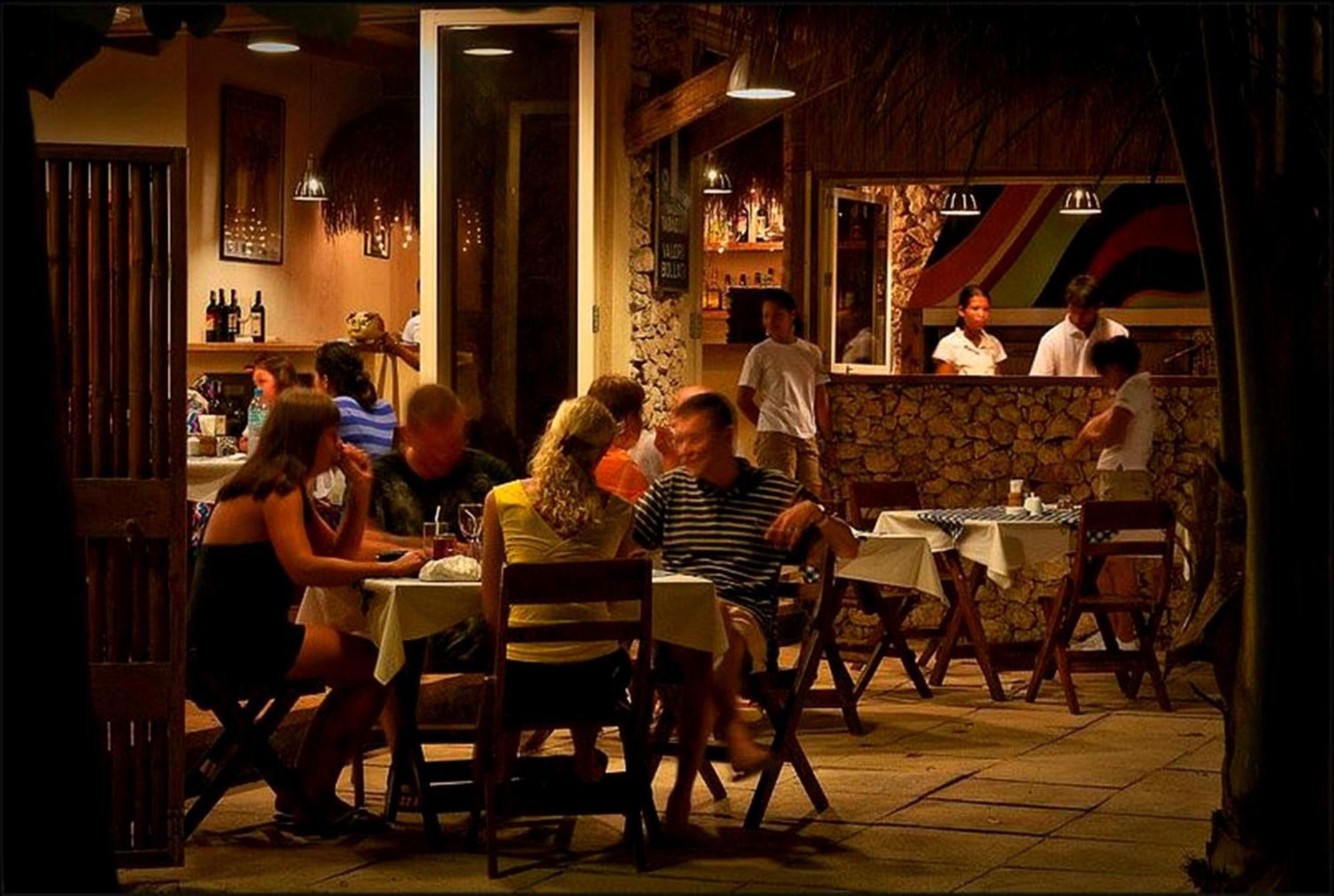 Angelina Beach Resort & Italian Restaurant Malapascua Exterior photo